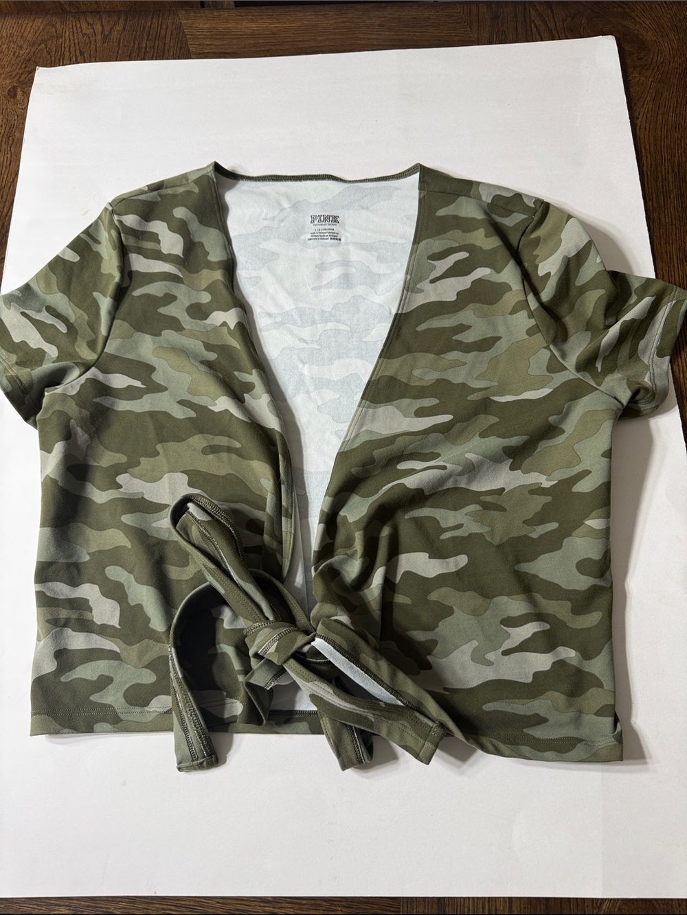 PINK Victoria's Secret Olive Green Camo Tie-Front Crop Top large